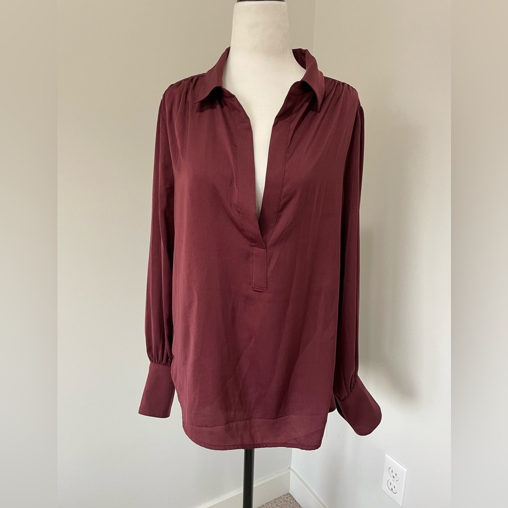 Banana Republic Burgundy Maroon Long Sleeve Relaxed Fit Pullover Blouse - Medium
